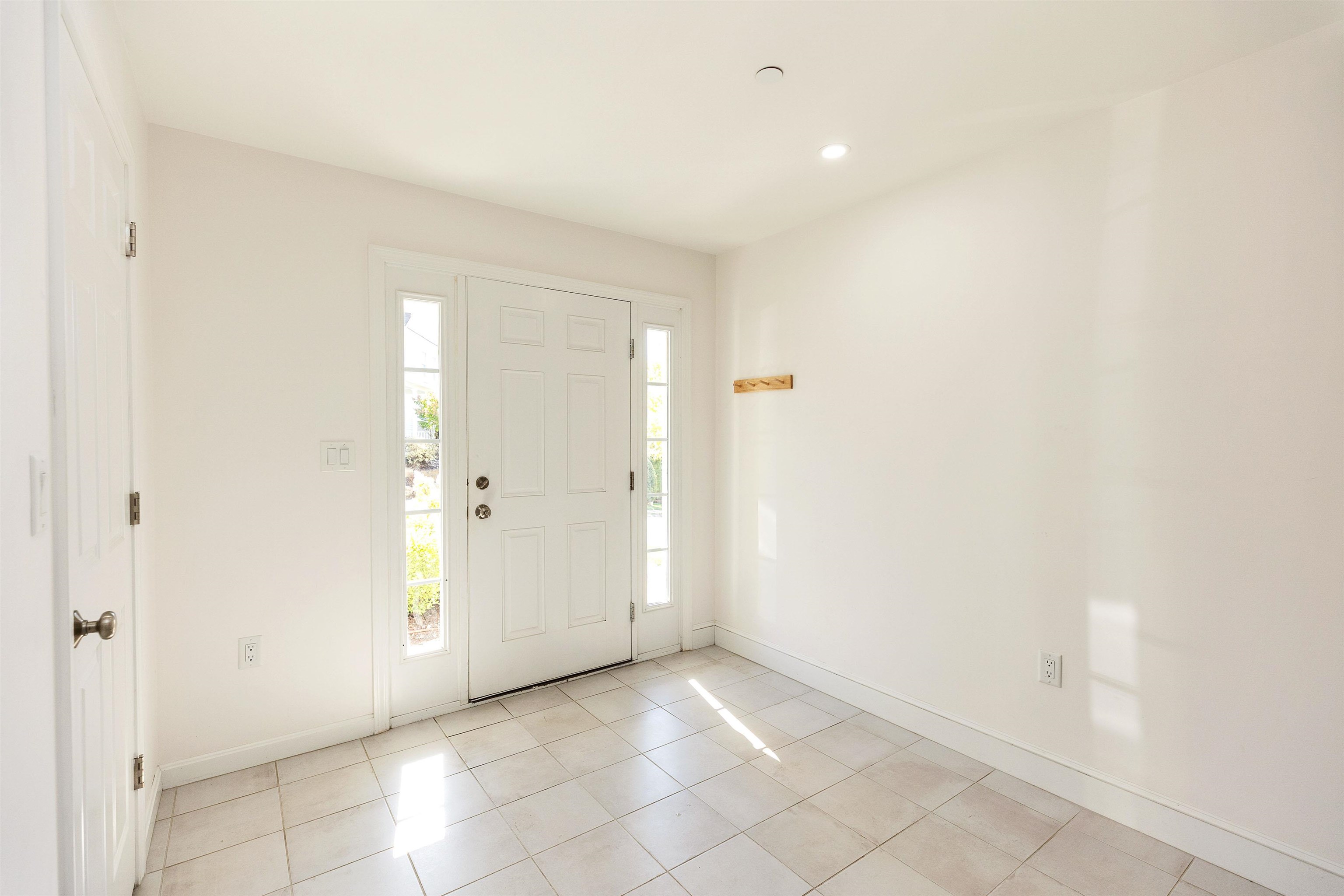 163 Woodview Way 2