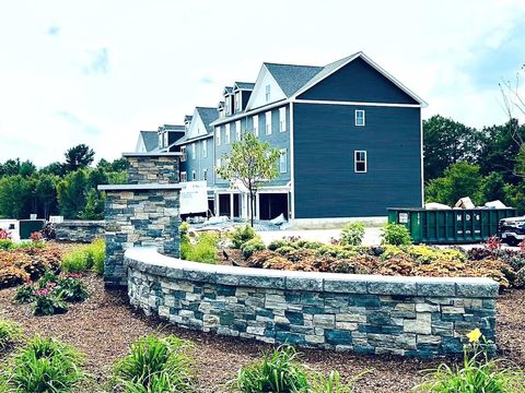 3 Elise Avenue Lot 95 Londonderry NH 03053