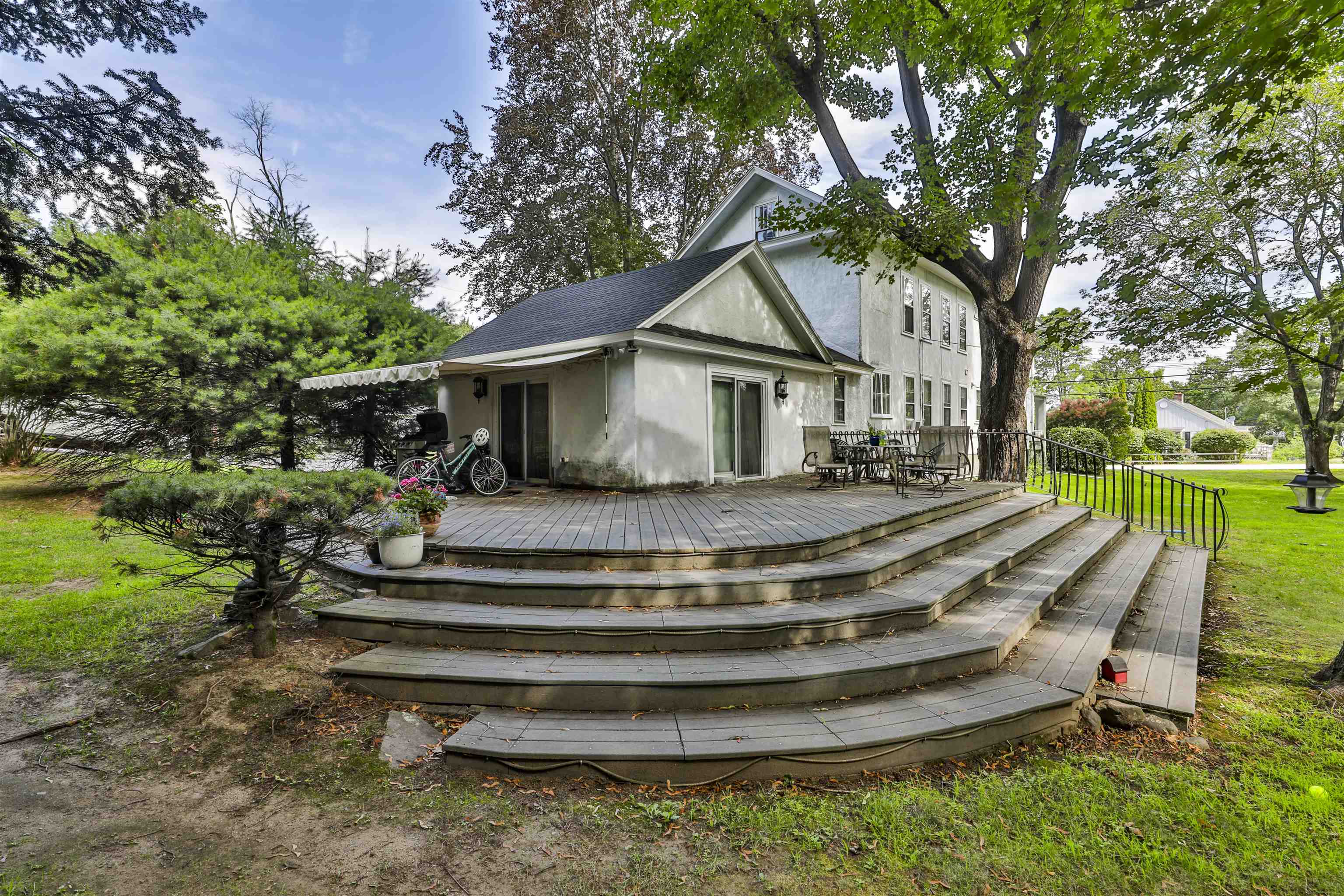 9-11 Orchard Avenue