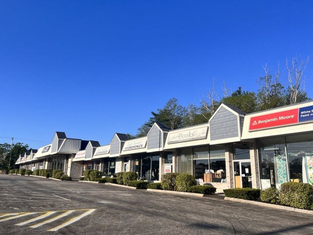 Photo of 18 Plaistow Road #2, Plaistow, NH 03865 (MLS # 5065873)