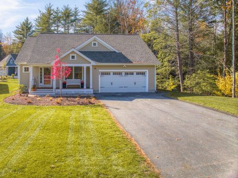 54 Three Ponds Drive Brentwood NH 03833