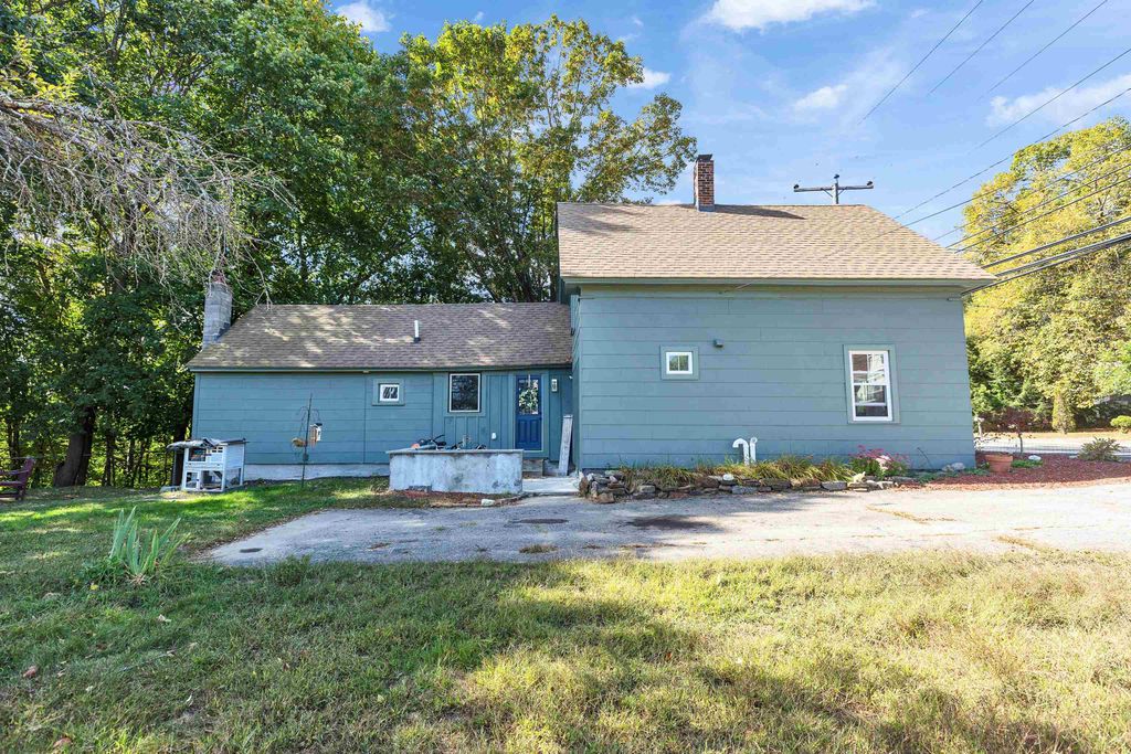 Photo of 261 N. Main Street, Franklin, NH 03235 (MLS # 5063458)