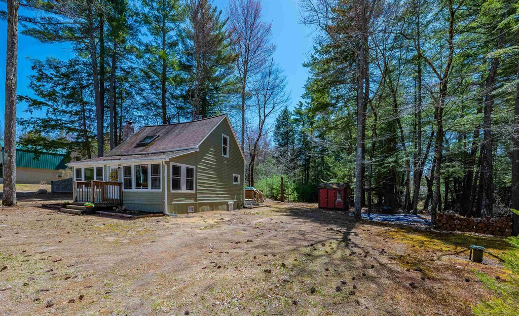 Photo of 132 Chestnut Pond Road, Epsom, NH 03234 (MLS # 5037788)