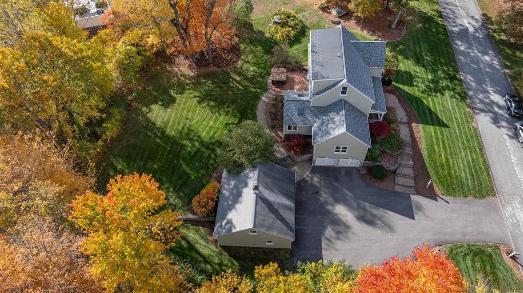 Photo of 8 Carriage Lane, Milford, NH 03055 (MLS # 5067794)