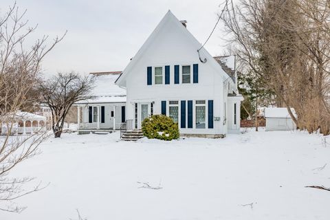 118 Barnes Street West Rutland VT 05701