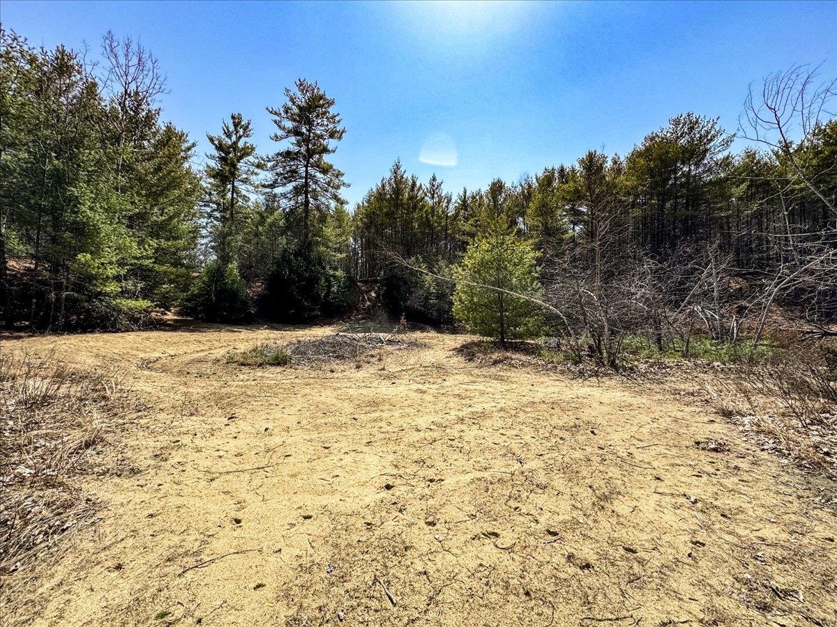9-22 Narrows Road