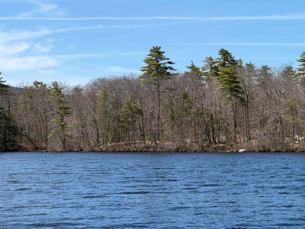 Photo of 654 Gansy Island, Moultonborough, NH 03254 (MLS # 5085849)