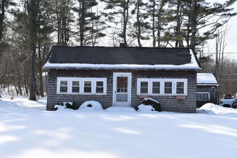 Photo of 641647 First NH Turnpike, Northwood, NH 03261 (MLS # 5077071)