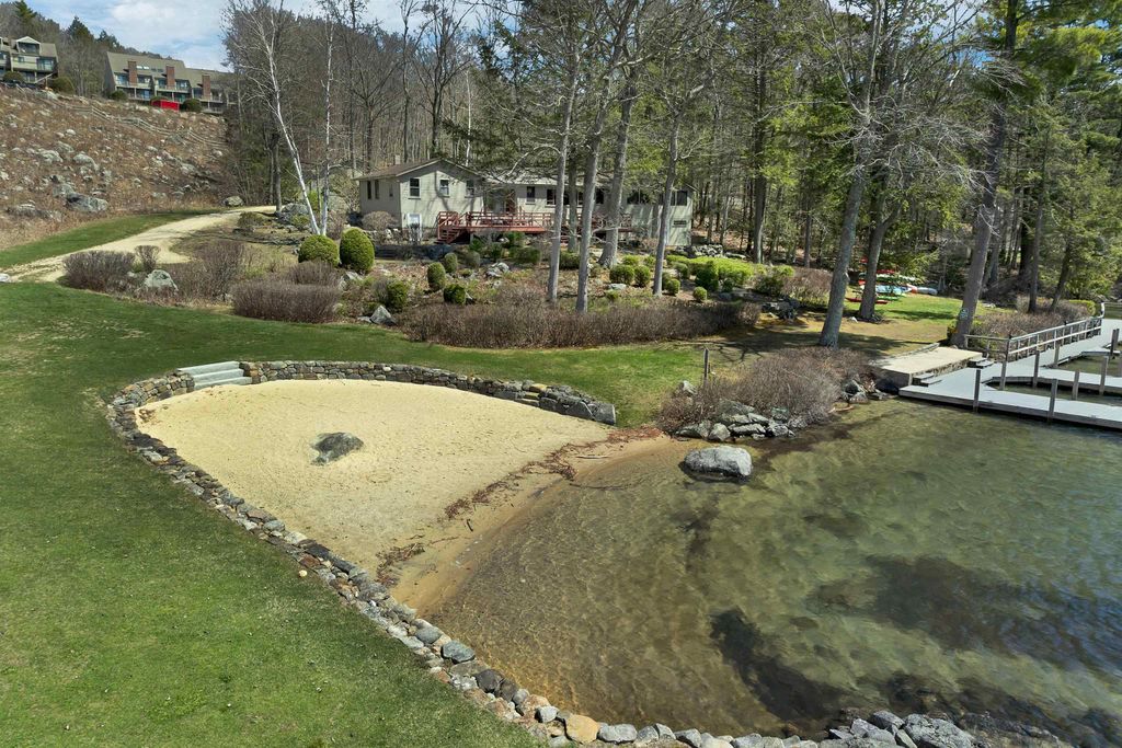 Photo of 2 Mountain West Drive #17, Wolfeboro, NH 03894 (MLS # 5086076)