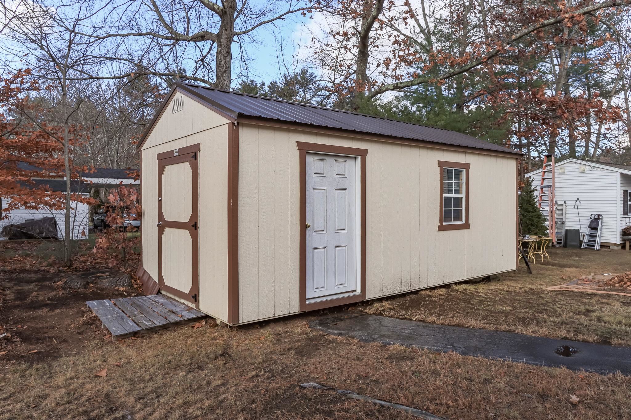 Goffstown, New Hampshire 03045, United States, 3 Bedrooms Bedrooms, ,2 BathroomsBathrooms,Residential,Active,249042