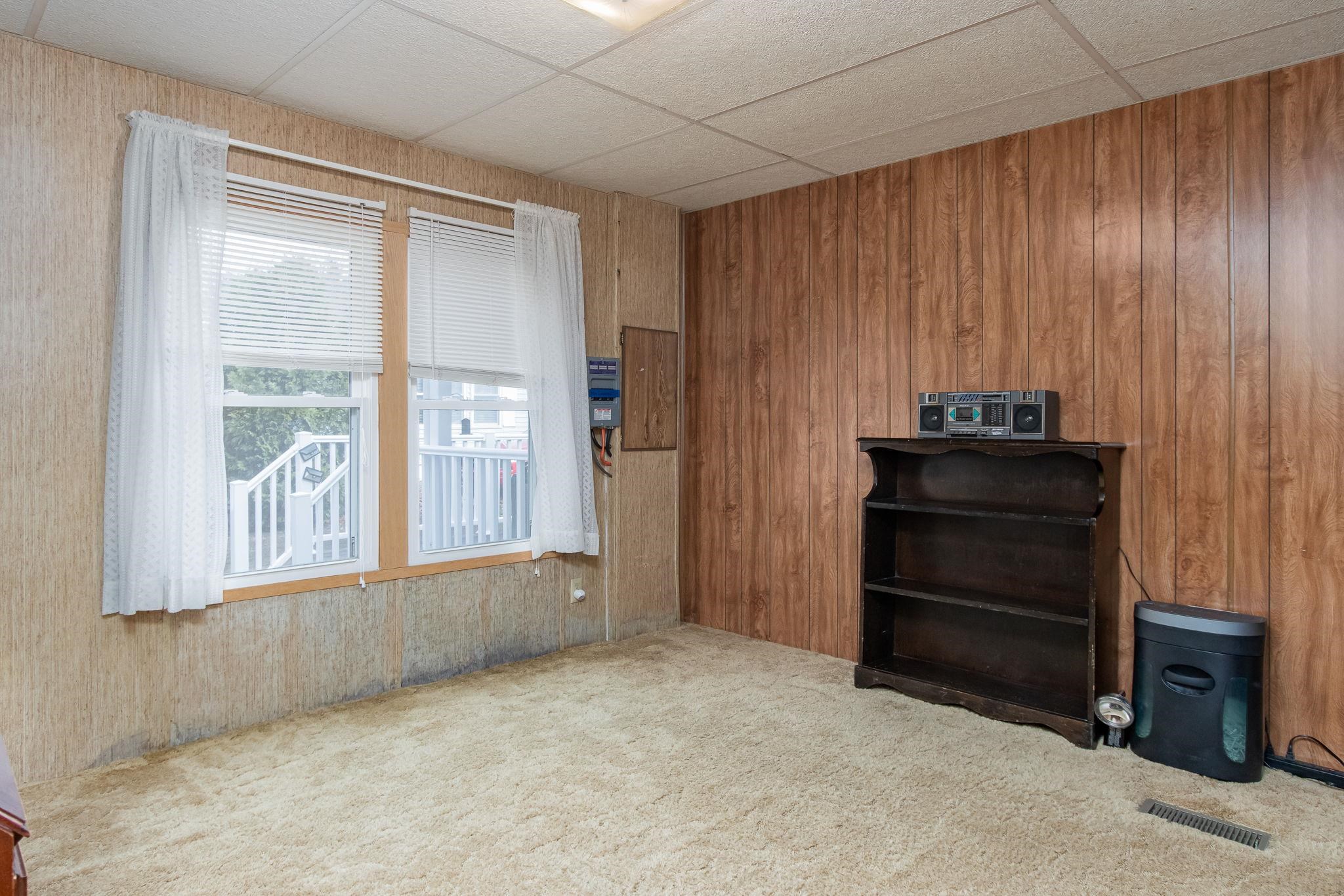 Goffstown, New Hampshire 03045, United States, 3 Bedrooms Bedrooms, ,2 BathroomsBathrooms,Residential,Active,249042