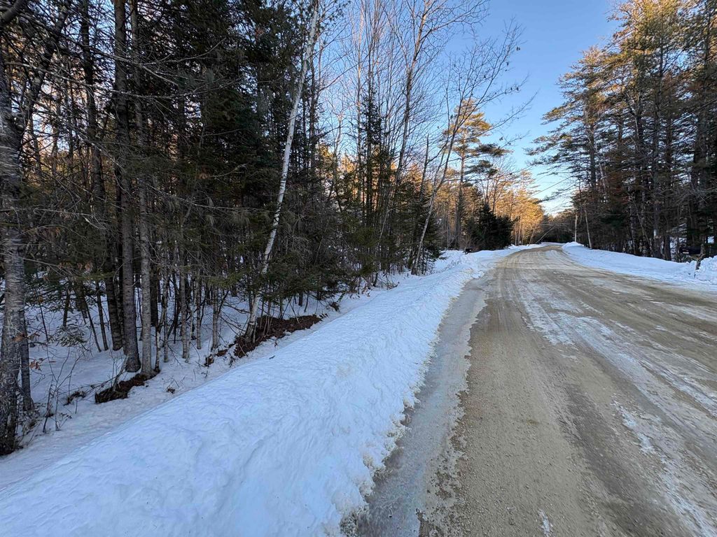 Photo of 37446 Shore North Drive, Barnstead, NH 03225 (MLS # 5078103)