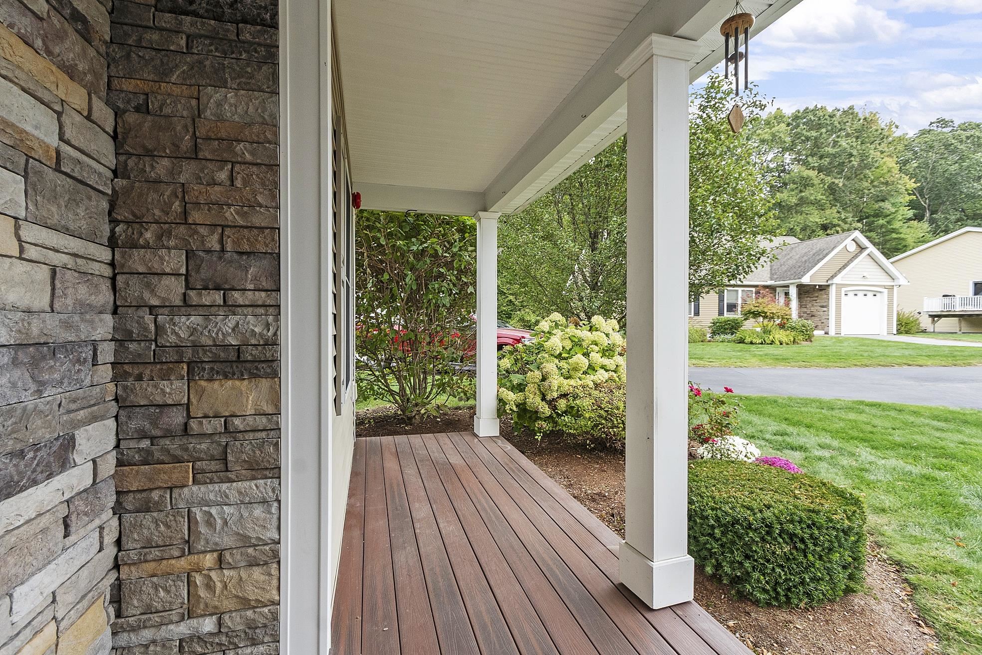 23 Whispering Oaks Road