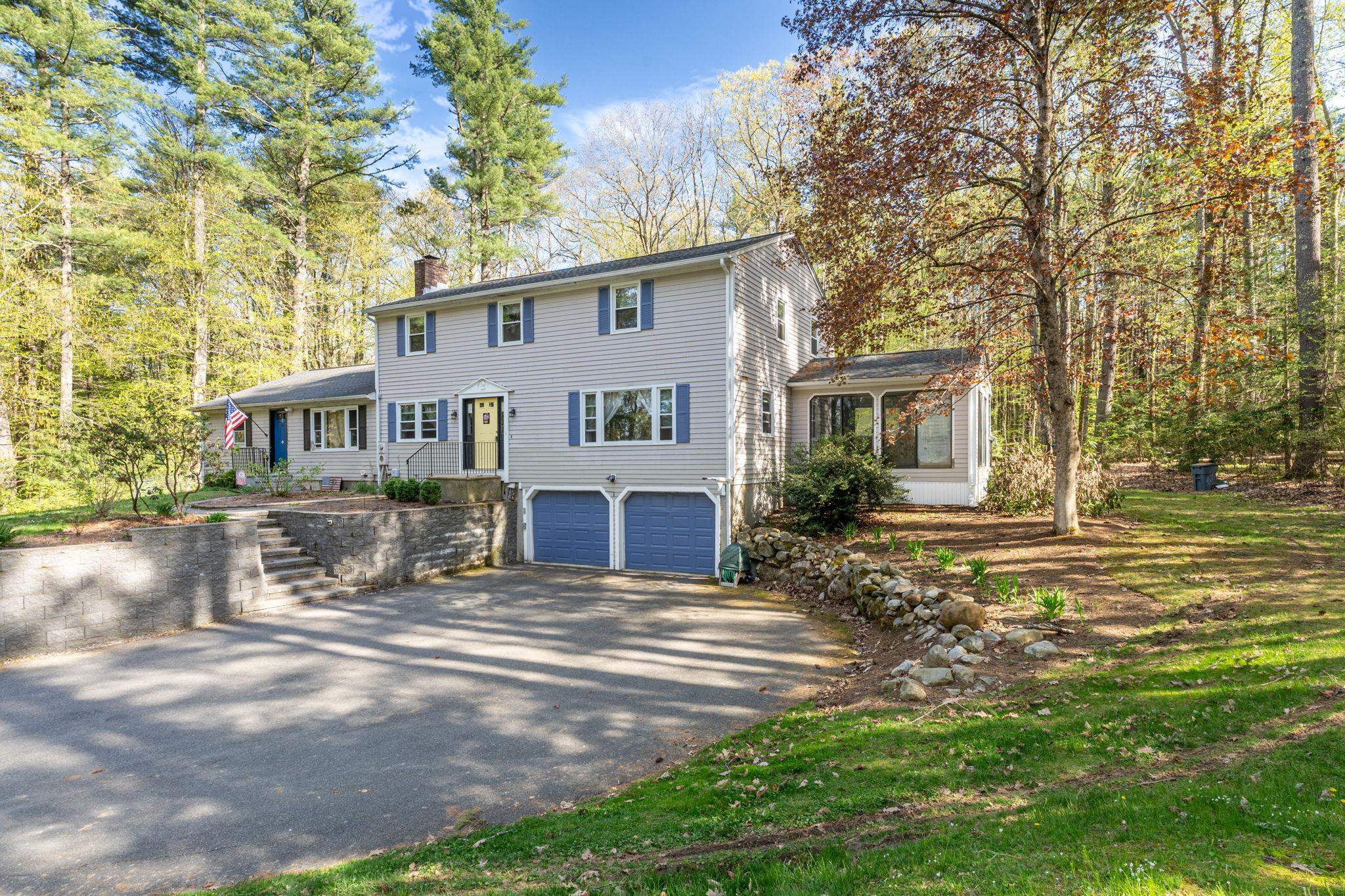 11 Beebe Lane
