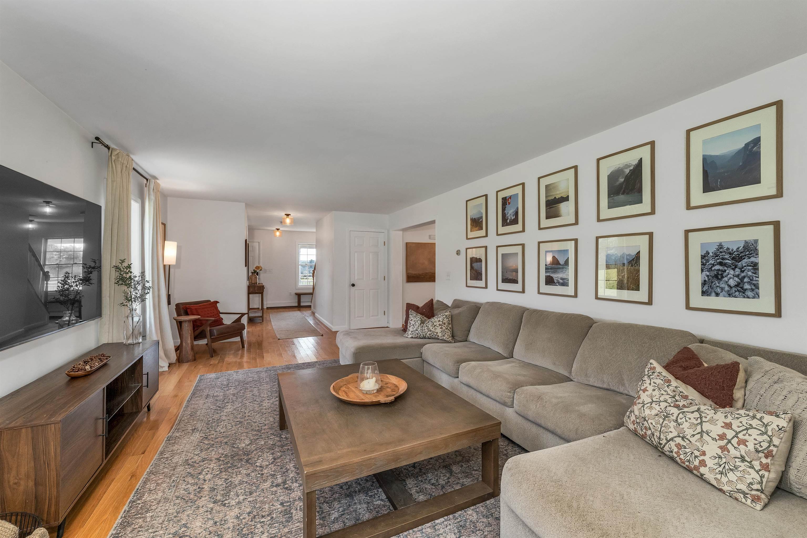 228 Ye Olde Canterbury Road
