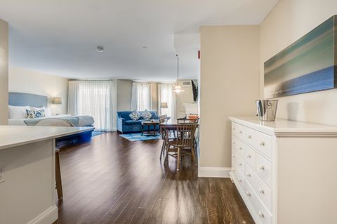 1 Ocean Avenue 307 3 York ME 03909