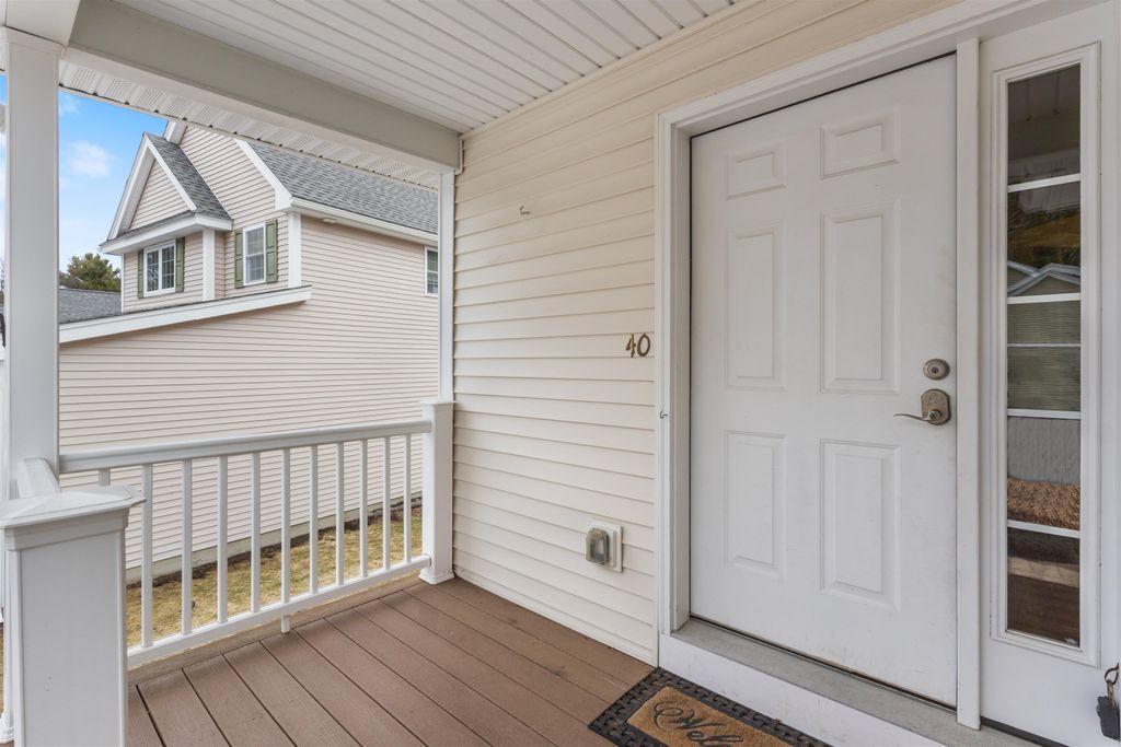 Photo of 40 Hollow Ridge Drive, Nashua, NH 03062 (MLS # 5080071)