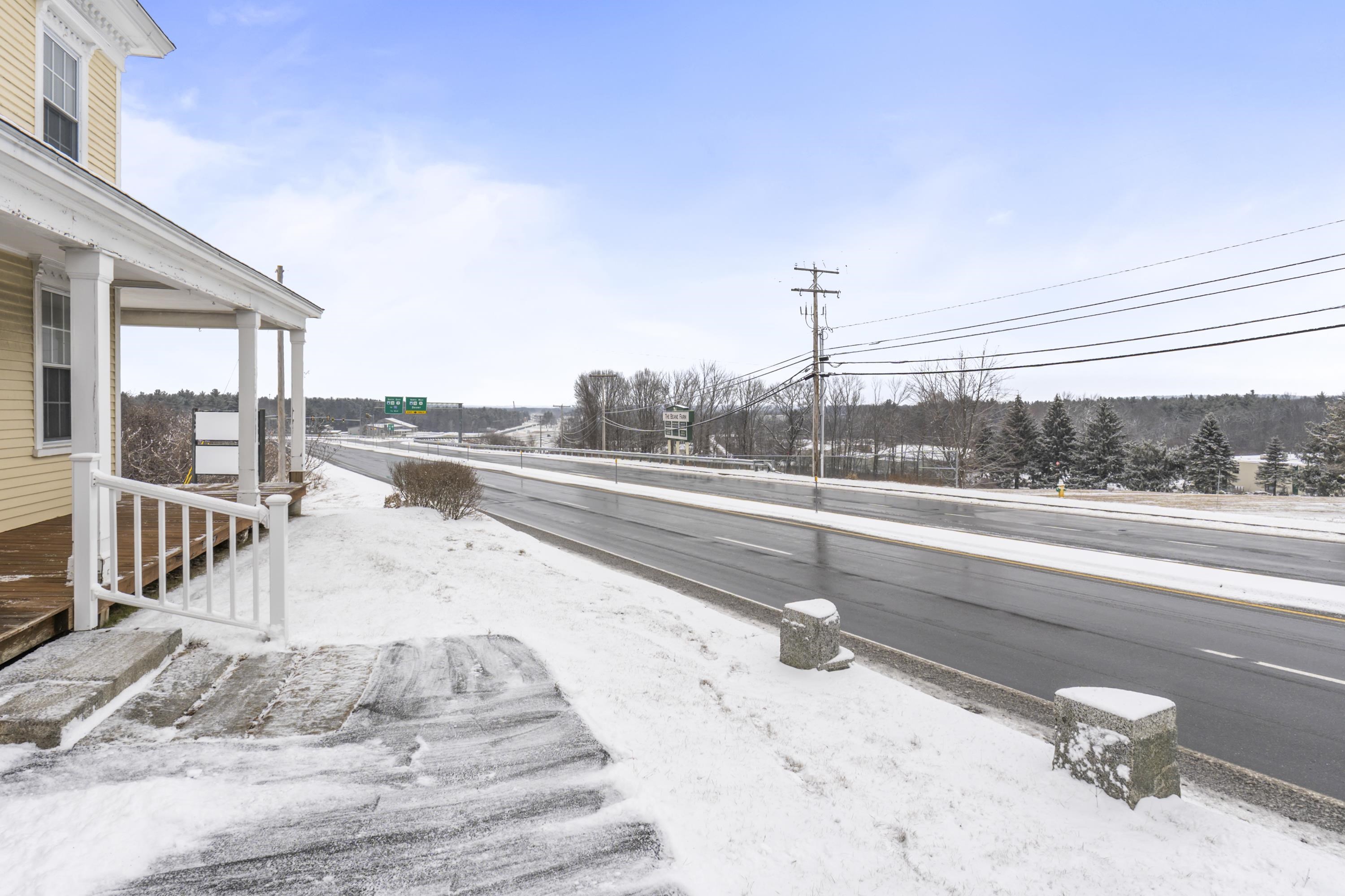 2204 Woodbury Avenue