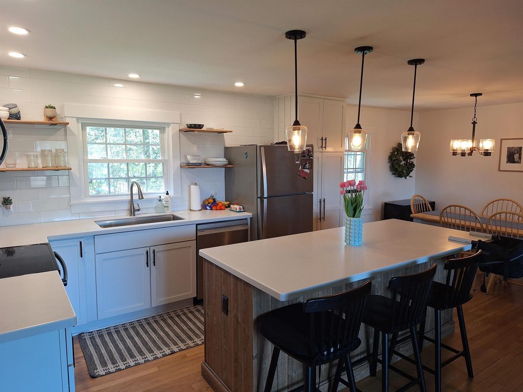 Photo of 103 Wentworth Road, Walpole, NH 03608 (MLS # 5087914)