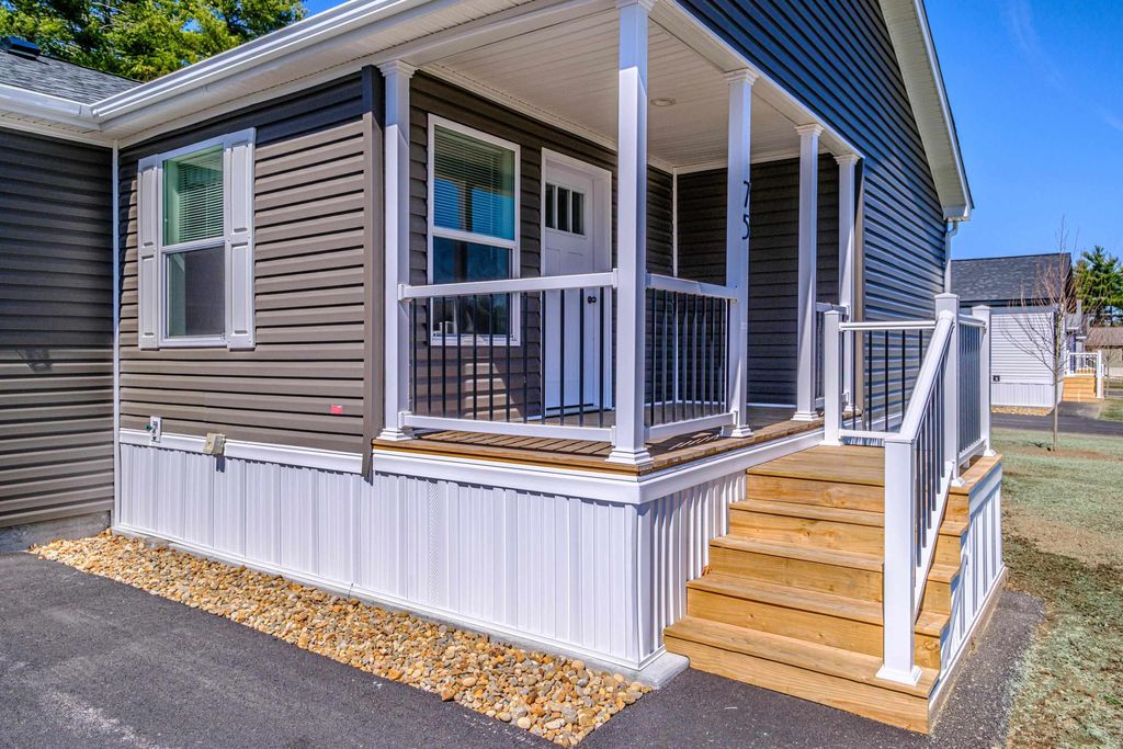 Photo of 75 Diamondback Drive, Rochester, NH 03868 (MLS # 5082633)