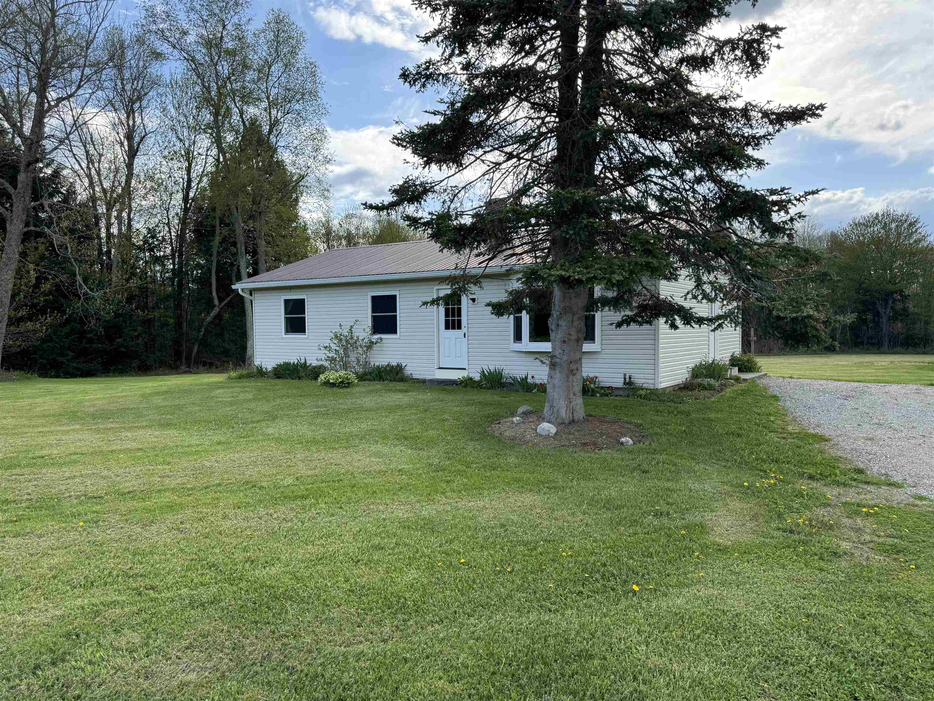 3382 Randolph Road