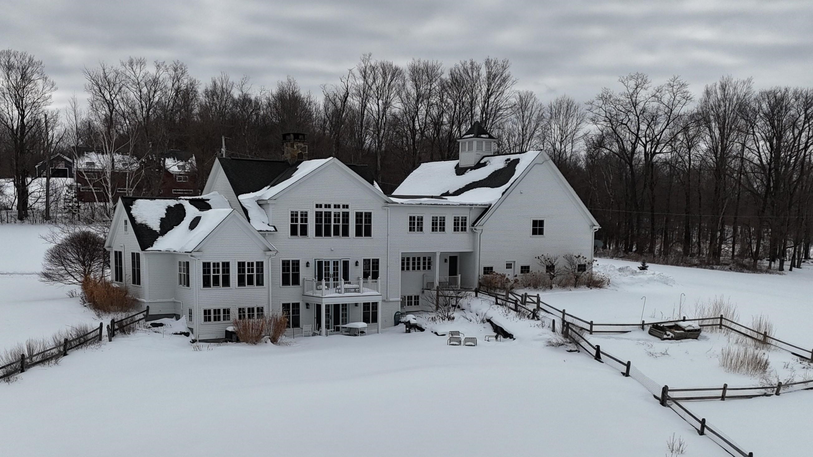 1035 Holy Smoke Road