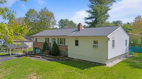 11 Hanson Avenue Salem NH 03038