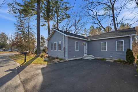 32 Boynton Road Meredith NH 03253