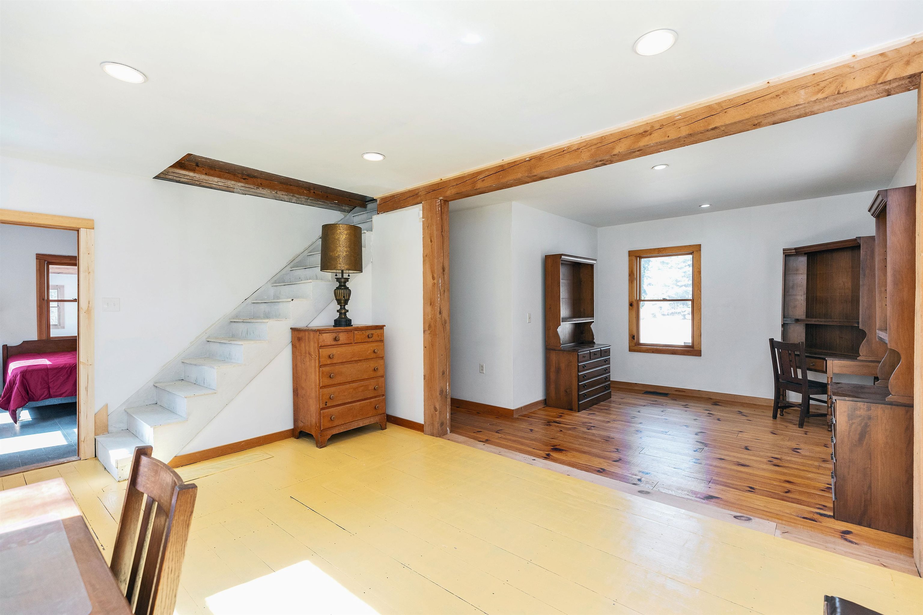 Bennington, New Hampshire 03442, United States, 2 Bedrooms Bedrooms, ,3 BathroomsBathrooms,Residential,Active,135580