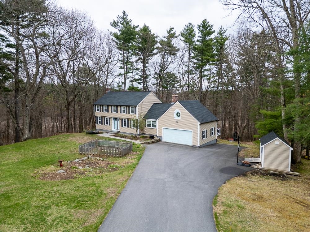 6 Hubbard Hill Road