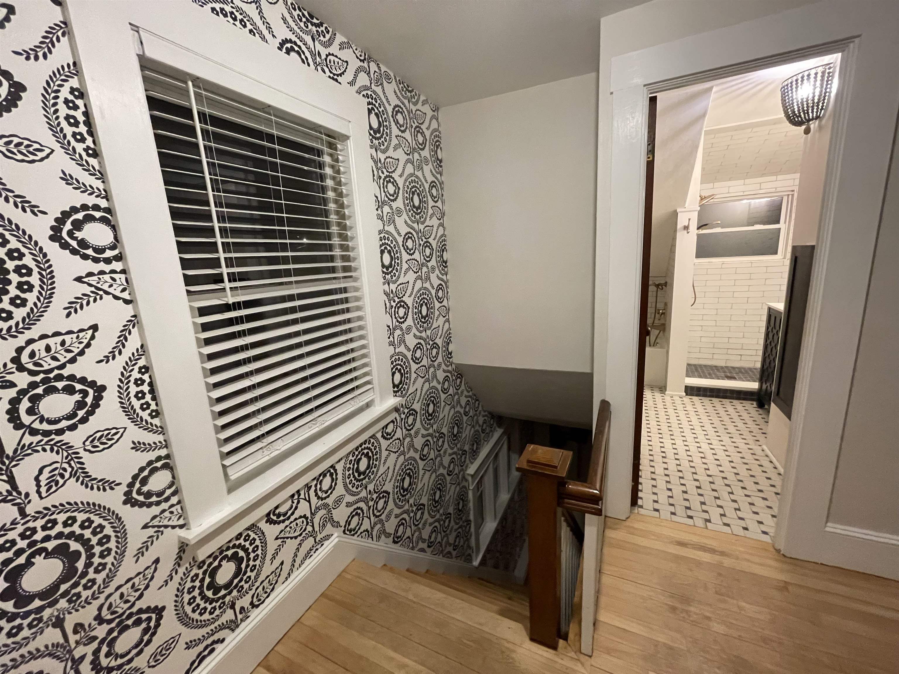 Berlin, New Hampshire 03570, United States, 3 Bedrooms Bedrooms, ,1 BathroomBathrooms,Residential,Active,162228