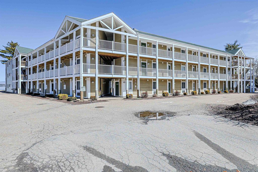 Photo of 115 Weirs Road #308, Gilford, NH 03249 (MLS # 5082373)