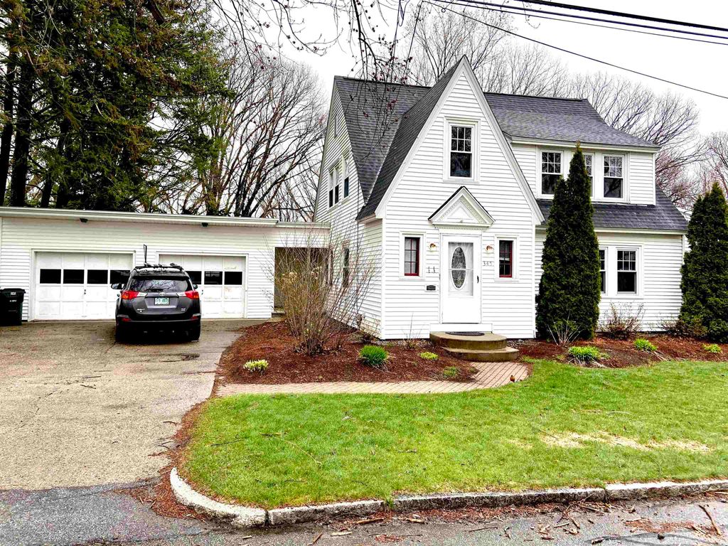 Photo of 345 Coolidge Avenue, Manchester, NH 03102 (MLS # 5074668)