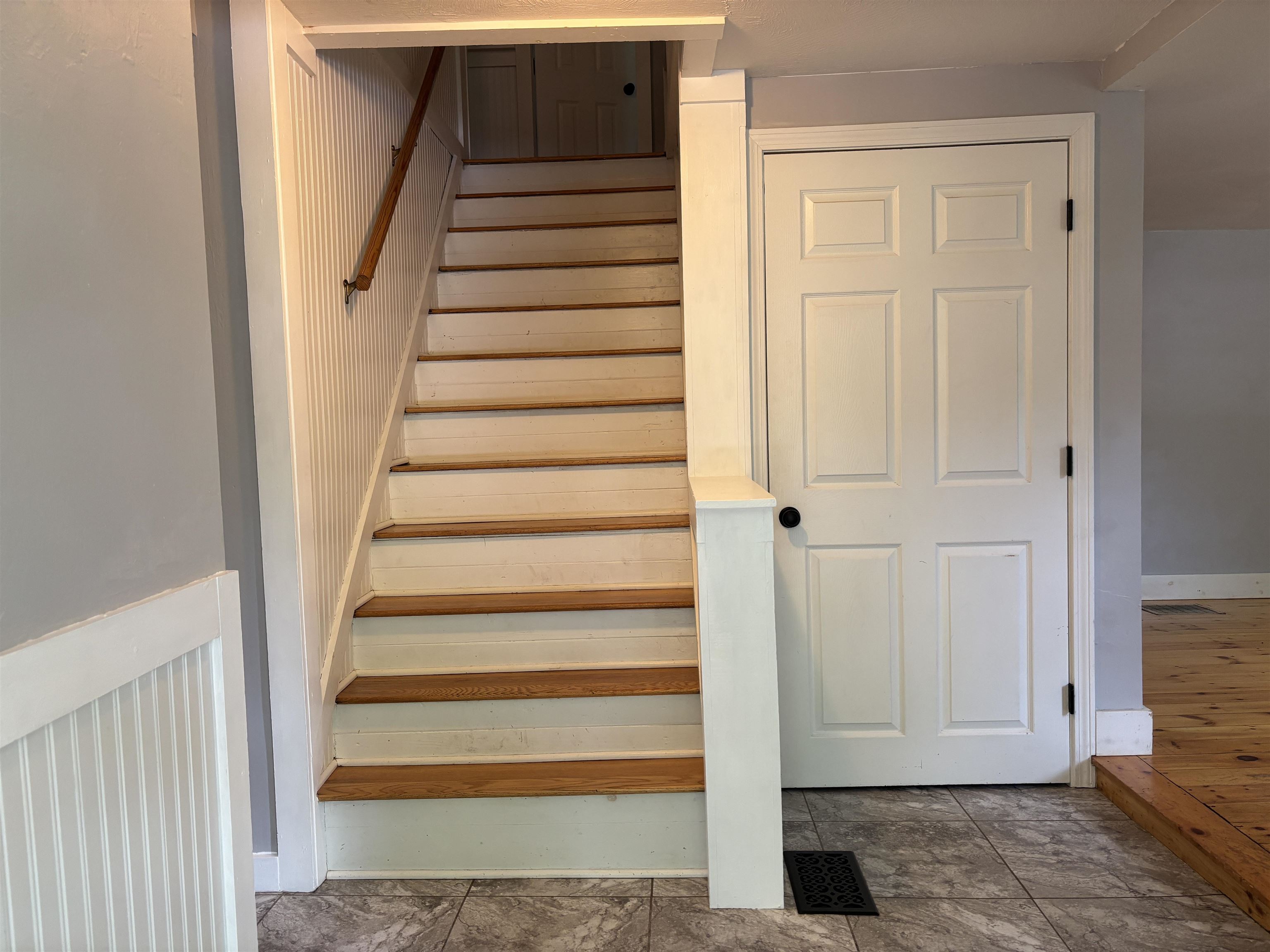 89 Garland Road