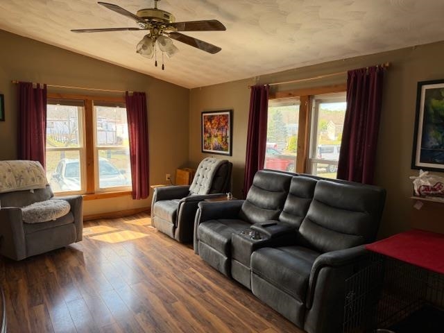 68 Daffodil Hill Lane