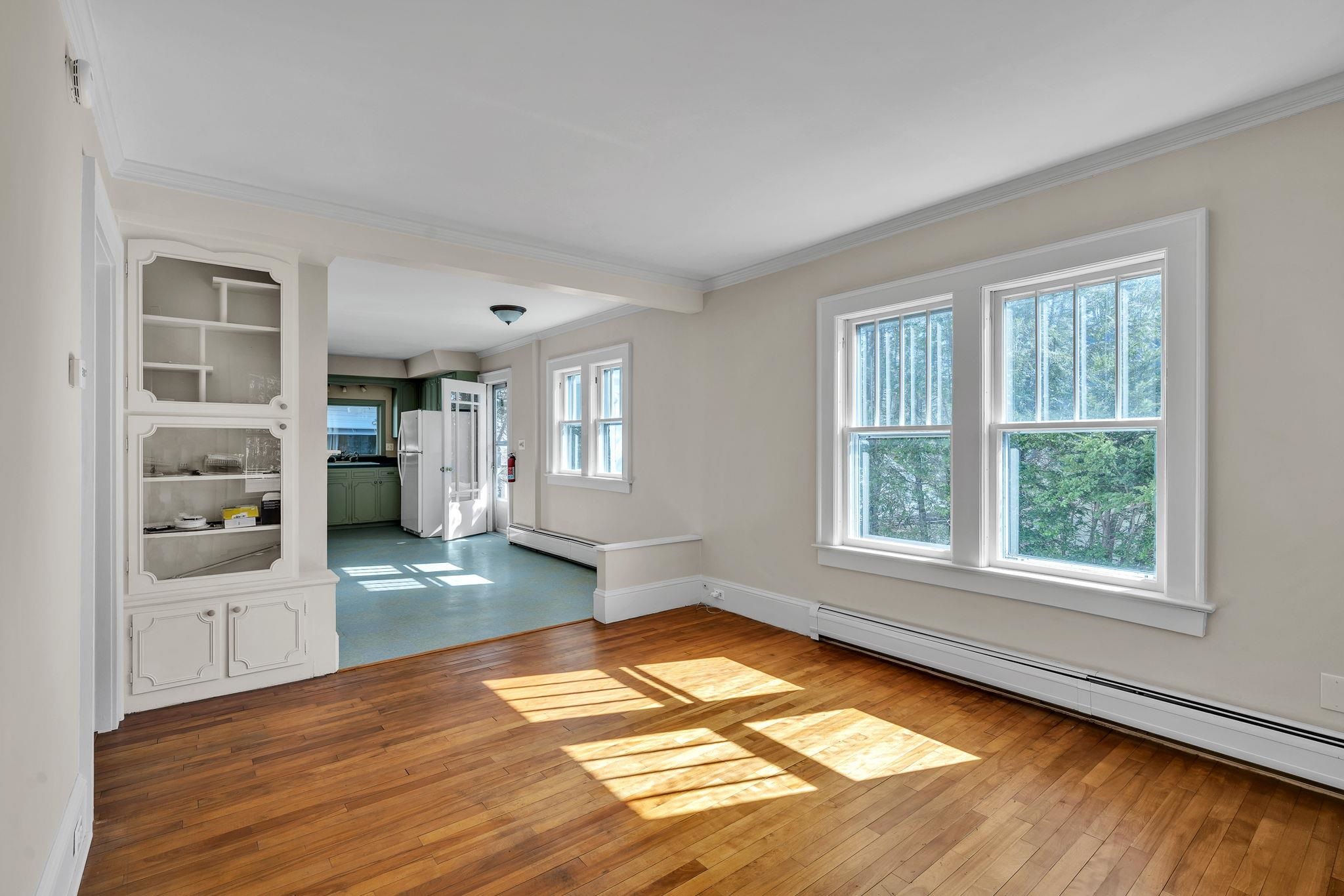87 Currier Street
