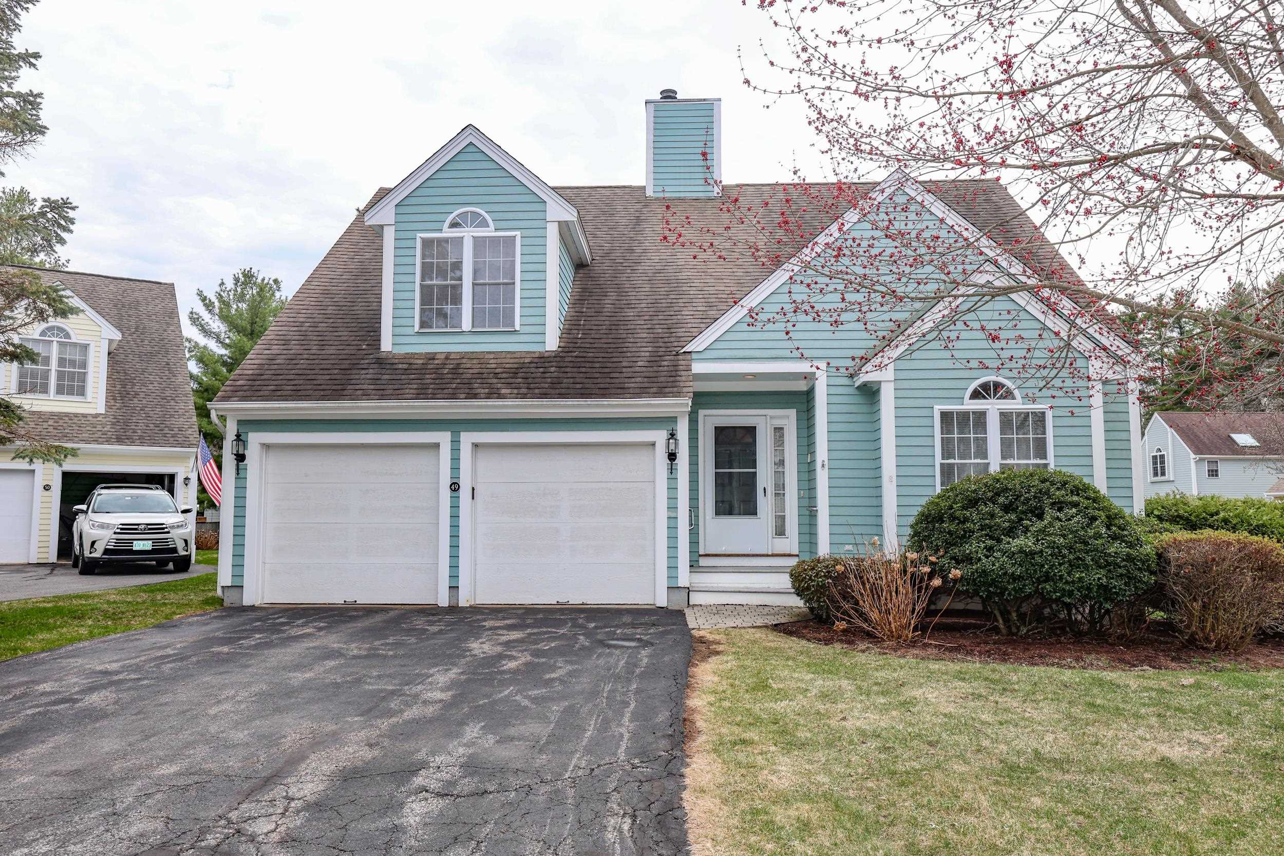 49 Drakes Landing