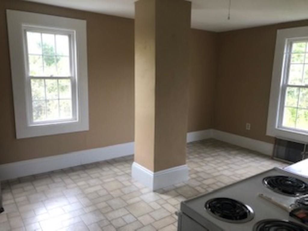 Photo of 275 High Street #1, Somersworth, NH 03878 (MLS # 5089272)