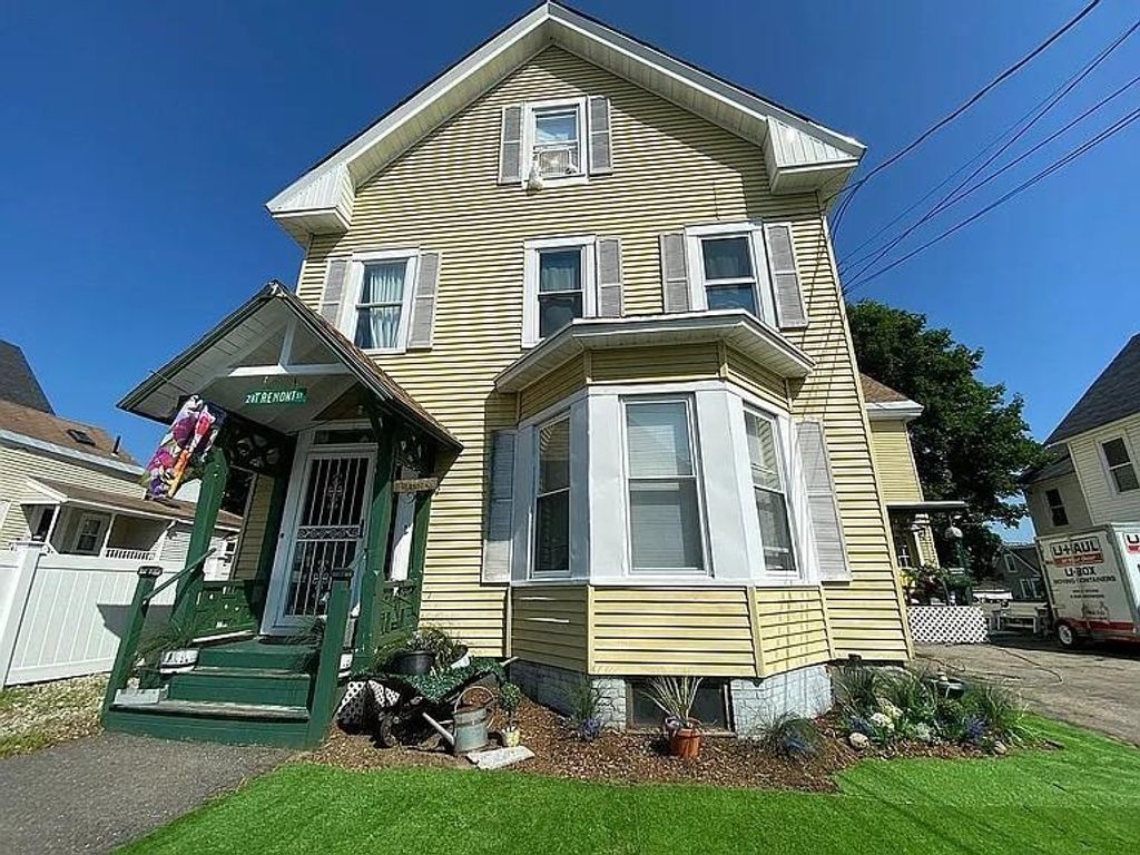 Photo of 28 Tremont Street, Concord, NH 03301 (MLS # 5065454)