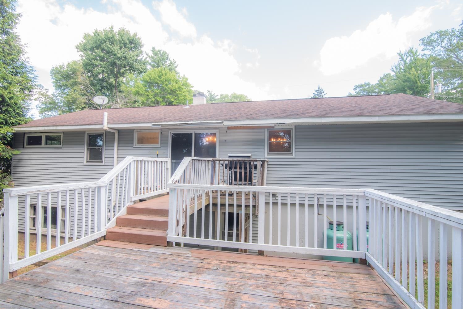 6 Edgewood Street