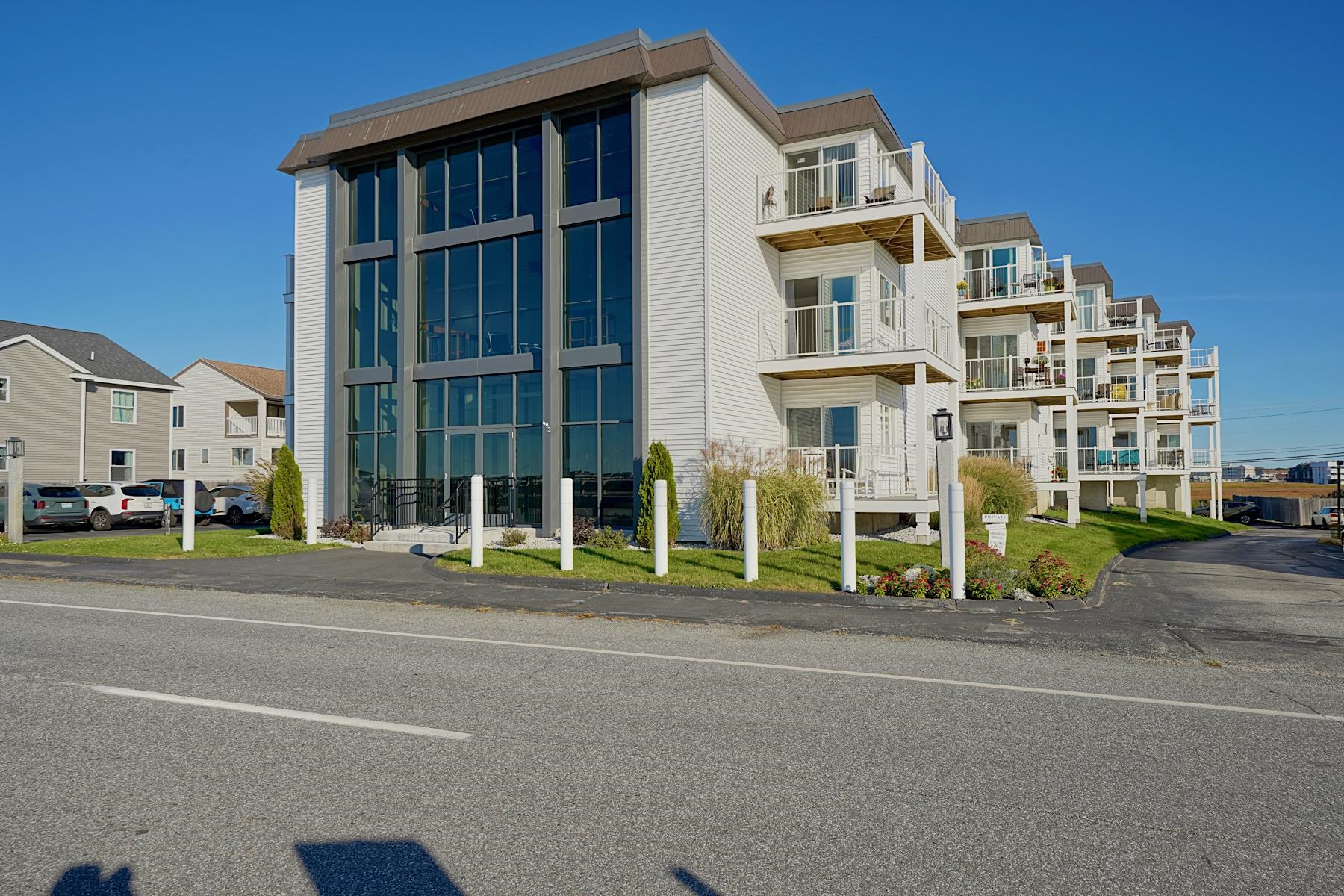 493 Ocean Boulevard 2