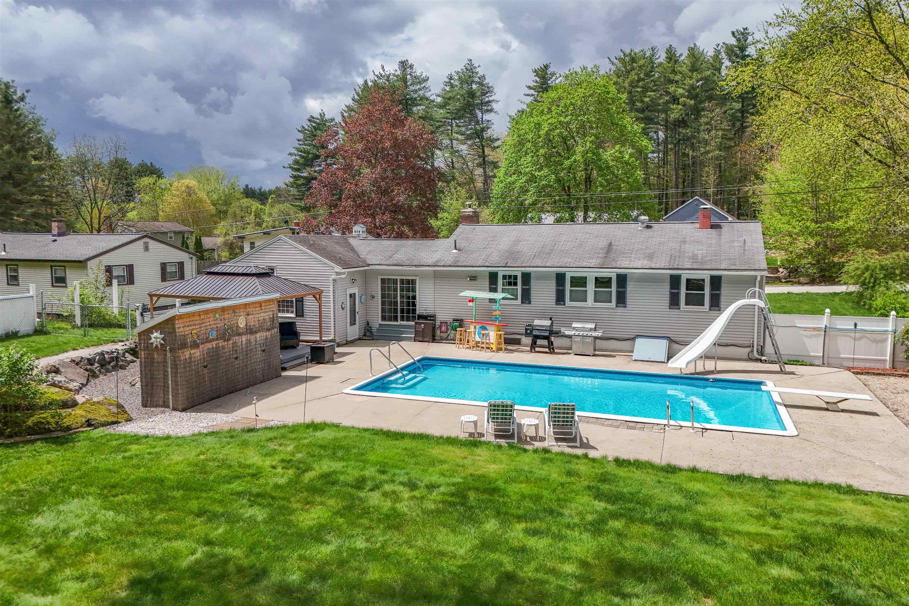 5 Jo Ellen Drive