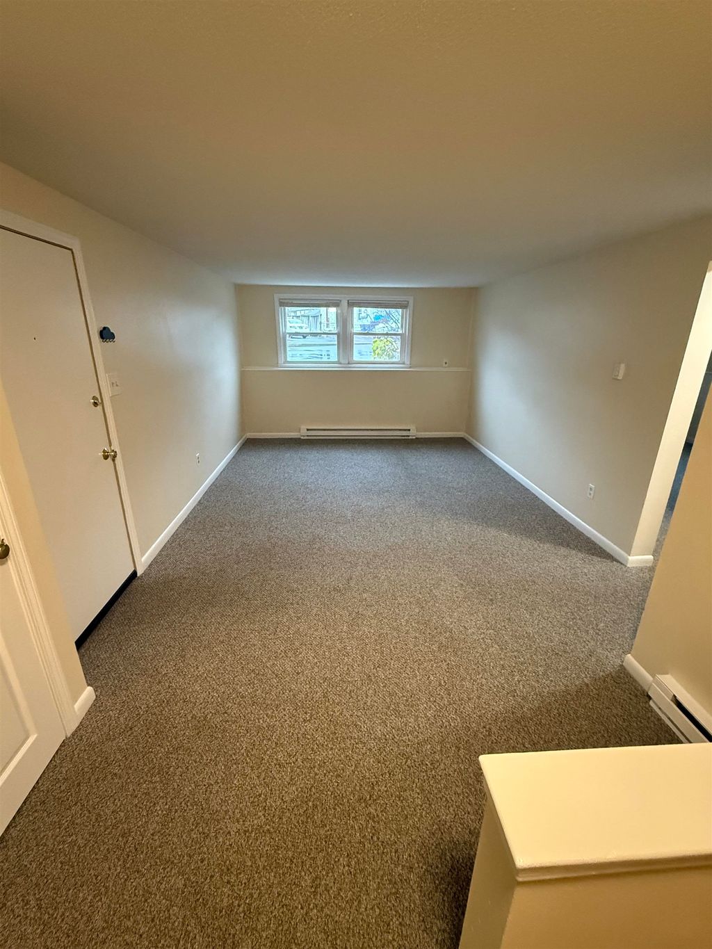 Photo of 2 Grand Avenue #7, Nashua, NH 03060 (MLS # 5069198)