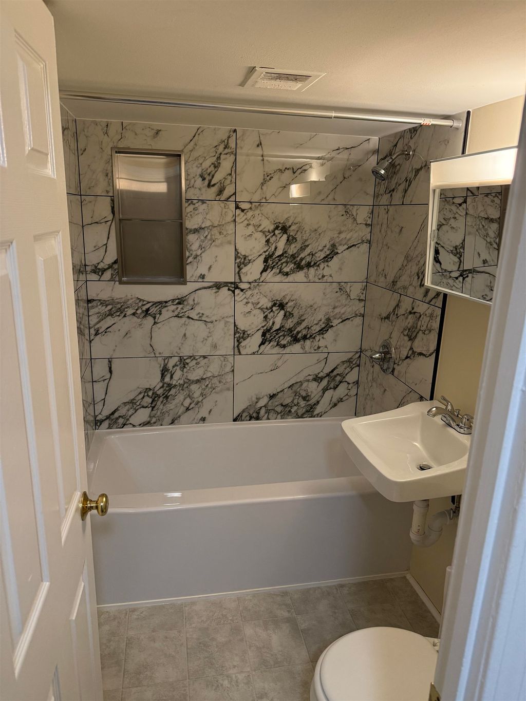 Photo of 2 Grand Avenue #7, Nashua, NH 03060 (MLS # 5069198)