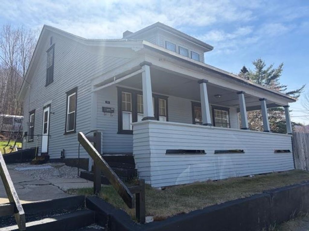 Photo of 302 Grafton Street, Berlin, NH 03570 (MLS # 5080543)