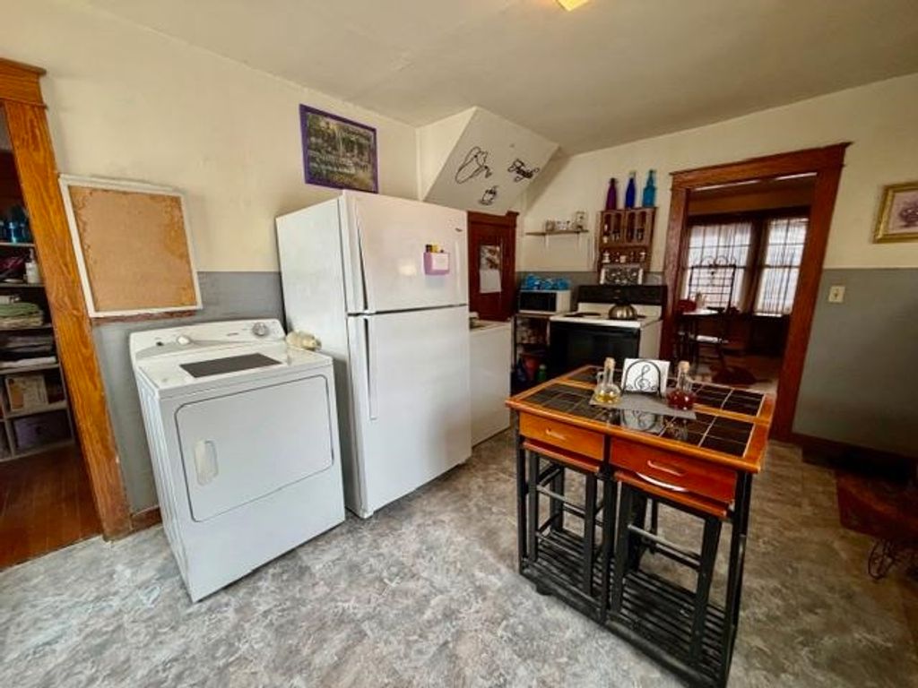 Photo of 302 Grafton Street, Berlin, NH 03570 (MLS # 5080543)