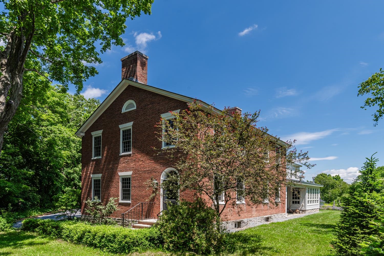 1816 Morgan Horse Farm Road