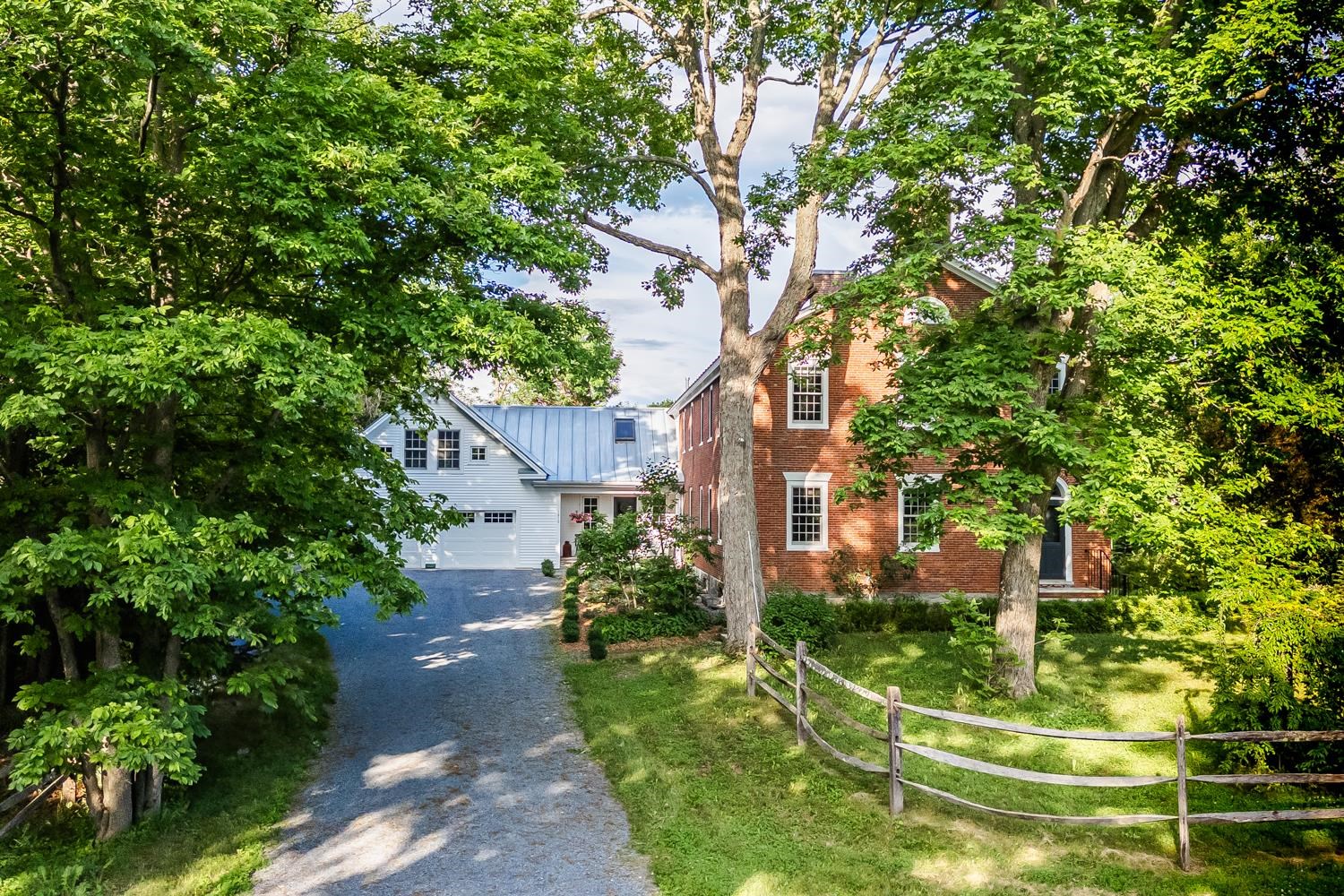 1816 Morgan Horse Farm Road