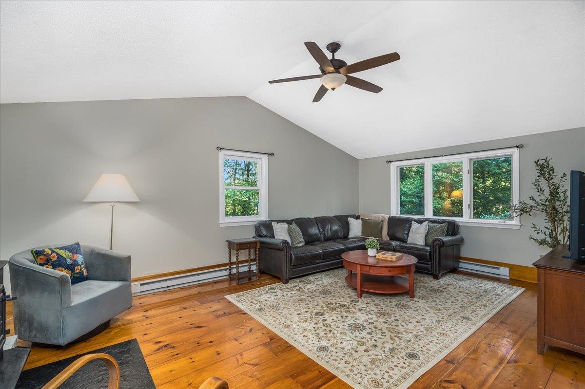 5 Hickory Hill Drive