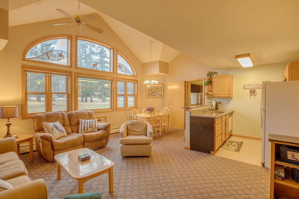 Photo of 4 Jack O'lantern Drive #31, Woodstock, NH 03262 (MLS # 5066145)